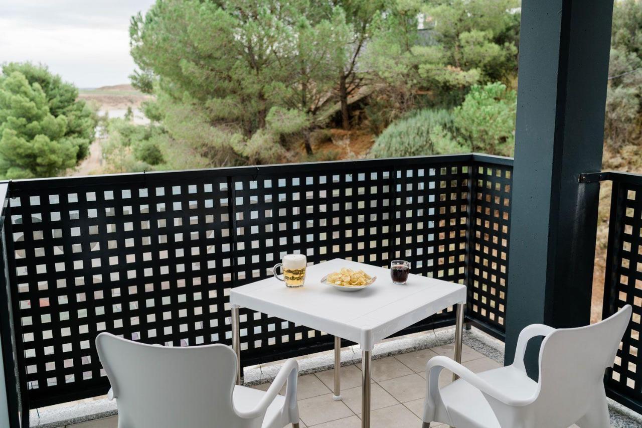 Pension La Buena Vida Каспе Экстерьер фото