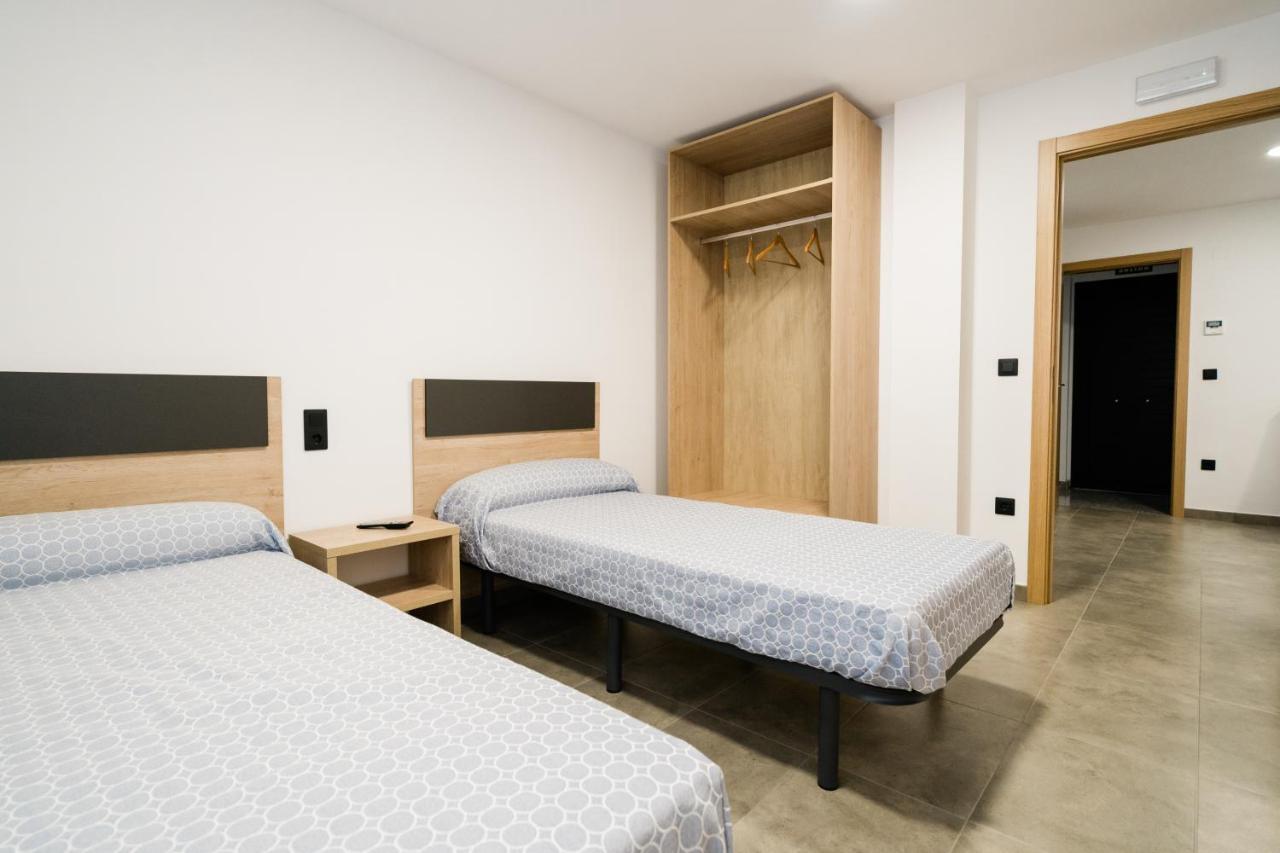 Pension La Buena Vida Каспе Экстерьер фото